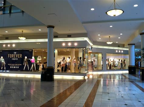 forever 21 crabtree valley mall.